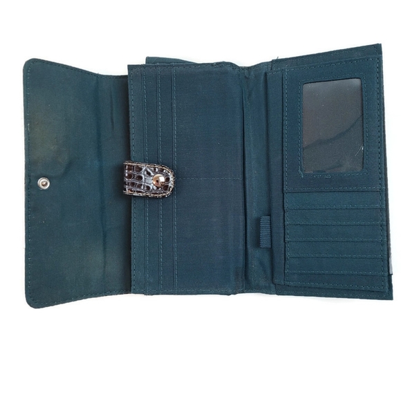 Women's Wallet - Picture 3 of 7